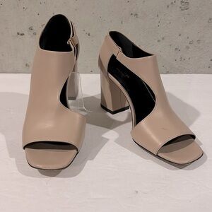 Via Spiga Tan Leather Eladine Open Toe Ankle Bootie - Size 7.5